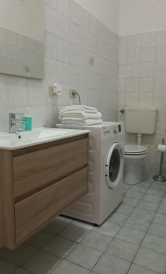 Ripa Grande Apartment Ferrara